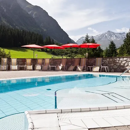 Sport- Und Vitalhotel Seppl 호텔 4*